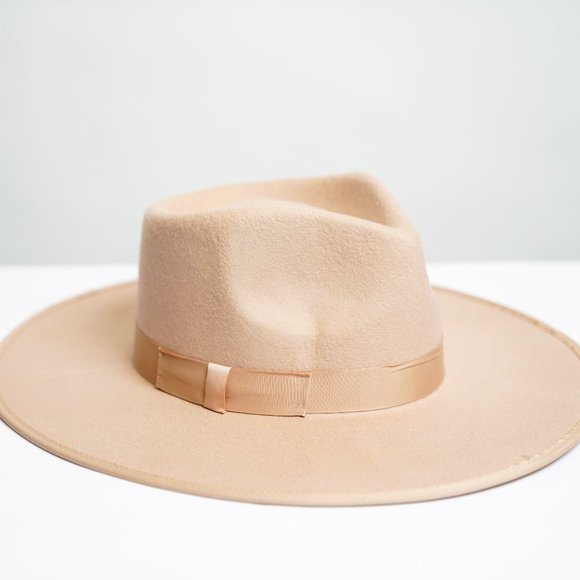 Australian Wool Carmel Rancher
